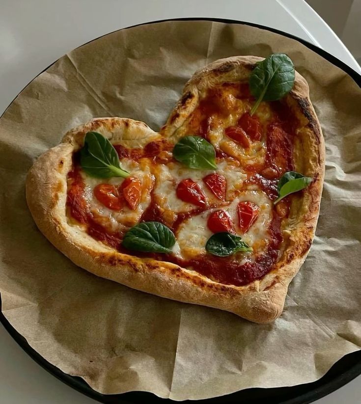 Pizza hình trái tim